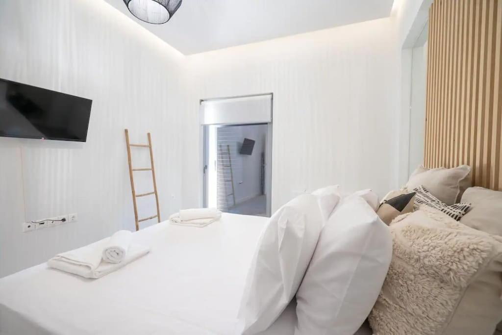 Piraeus Cozy Apartment For 4 Persons Bagian luar foto